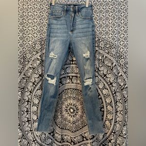 Hollister Jeans - Curvy Ultra High-Rise Super Skinny - 0S - w24 L26